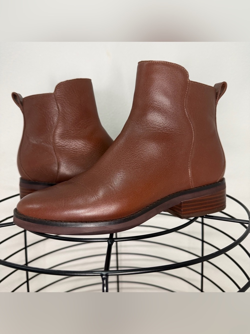 Cole Haan Brown Leather Ankle Boots - Classic Chelsea Style. Low heel.